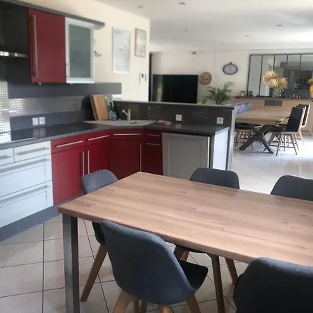 Maison 8 Personnes 4 Parking Prive Pour 24h Mans